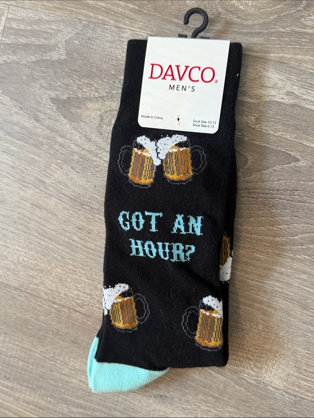 DAVCO Men's Black Novelty Beer Crew Socks